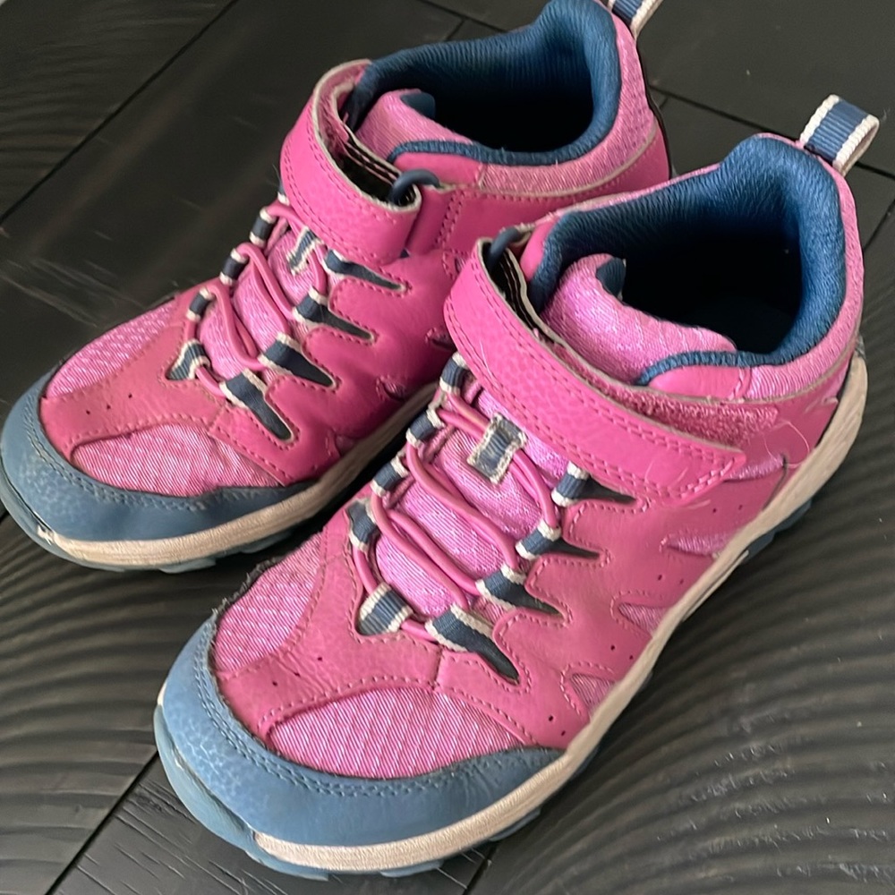 Merrill Boots girls size 2 pink hiking shoes